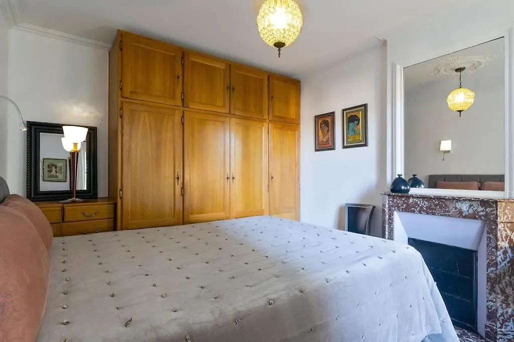 Charming Flat In Old Appartamento Parigi